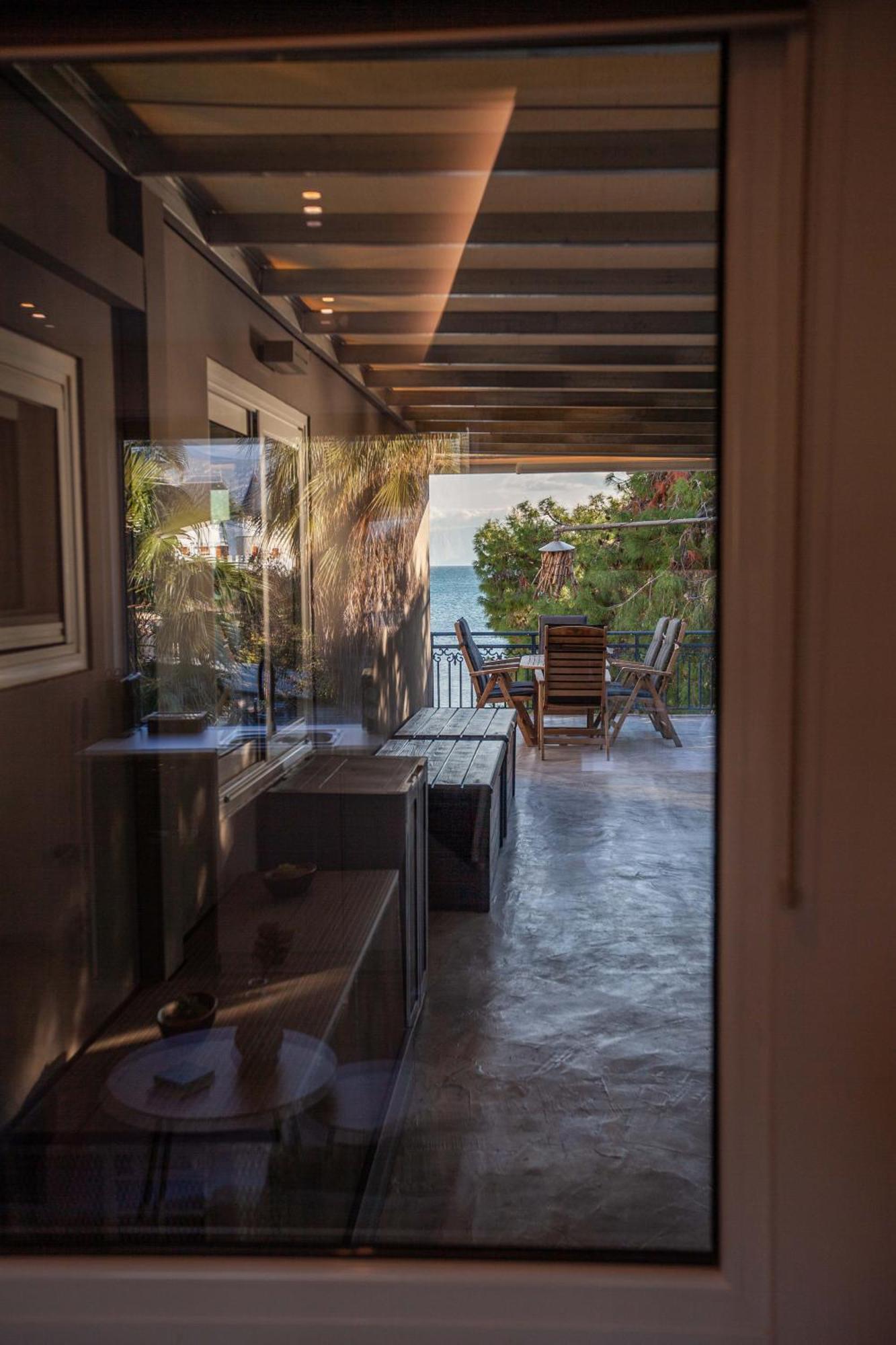 Kalafatis Beach Home Itea Quarto foto